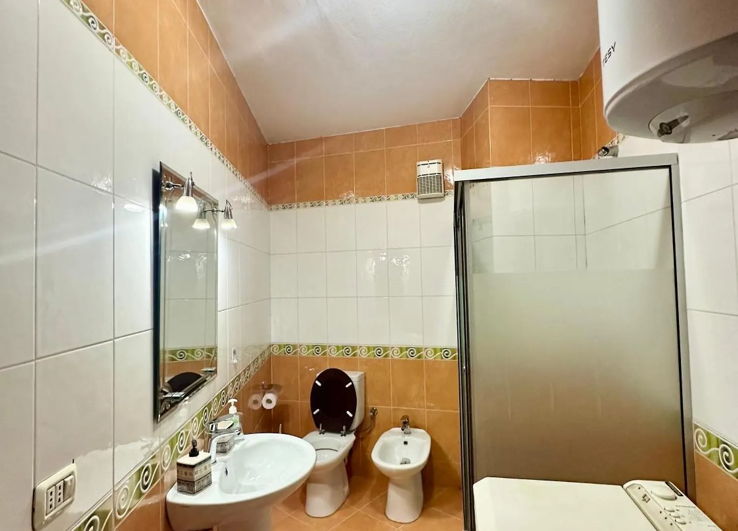 Kk Apartment Air Albania-Centrally Located Tirana Albanien